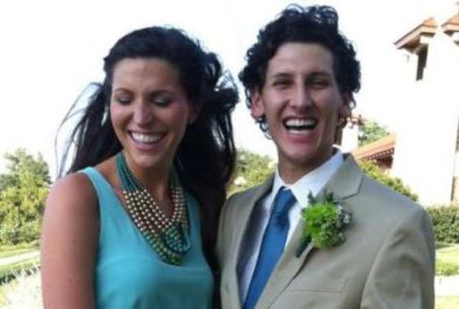 Lauren Glaser and her Husband Matthew Green Martial Status